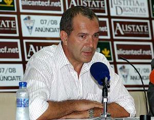 HECTOR BOSQUE Y CA&Ntilde;ADAS