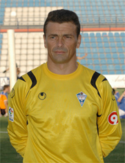 UNANUA: &laquo;AL ALICANTE SE LE QUIERE EN ELCHE&raquo;