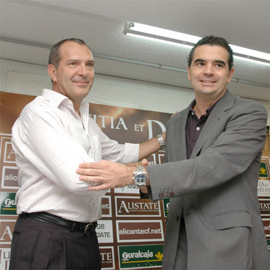 JIMENEZ OPINA QUE LEMA ES UN T&Eacute;CNICO &laquo;CON CAR&Aacute;CTER&raquo;