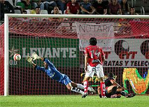 IGUALDAD EN LOS ENFRENTAMIENTOS ENTRE CELESTES Y PIMENTONEROS